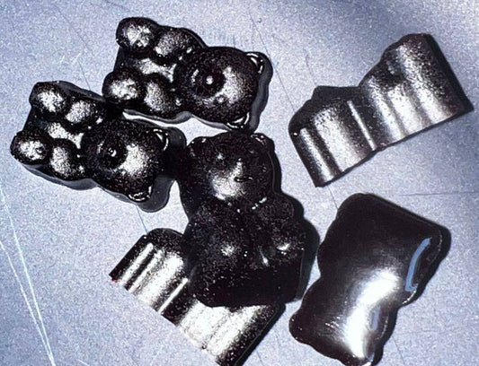 Blueberry & Acai Gin infused gummy bears